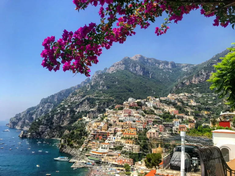 voyager avec style : les meilleurs services de transfert de positano passés en revue